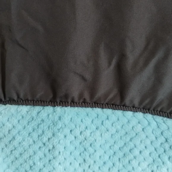 Fila Full Zip Sweater/Jacket - Picture 5 of 10